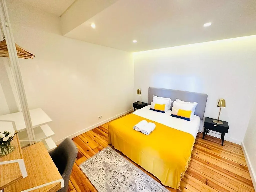 The Saraiva House - No 1E - Beautiful Two-Bedroom Apartment Lisbon
